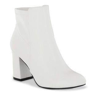 Mia Carla Bootie - DSW